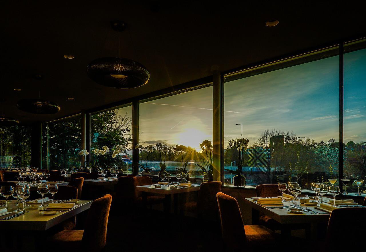 Cae Court Hotel บริดจ์เอนด์ ภายนอก รูปภาพ